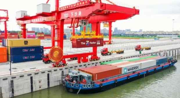 杭州下沙港开港，，，，，以外内贸海运集装箱业务为主